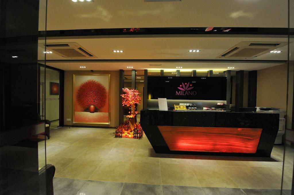 Milano Hotel Kluang Esterno foto